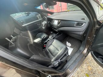 Kia carens 2017 7 miestna NEPOJAZDNA - 6