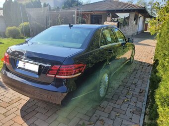 Mercedes-Benz E 200 - 6