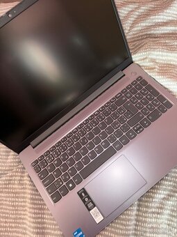 Lenovo IdeaPad Slim 3 Series - 6