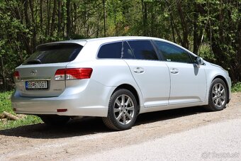 Toyota Avensis T27 - 6