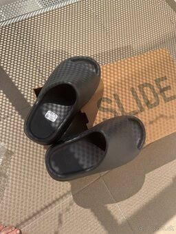 Yeezy slide onyx originál 39 - 6