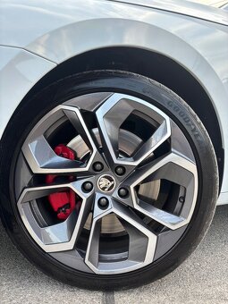 Predám Škoda Octavia 4 Vrs 2.0Tsi 180kw DSG DCC - 6