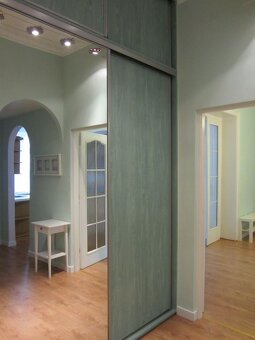 Byt s rozlohou 110 m² a 2 balkónmi v Starom Meste - 6