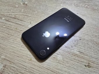 Iphone XR v super stave plnefunkcny na displeji nieje ani je - 6