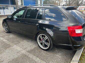 ŠKODA OCTAVIA 3 RS - 6