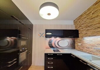 Nadštandardný 3 izbový byt, prenájom - 6