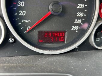 Touareg 2,5 tdi - 6