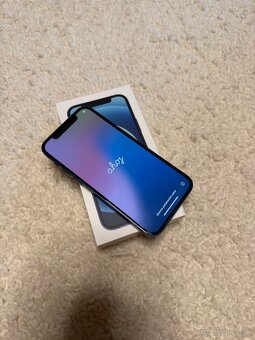 Iphone 12 128GB + 9 obalov - 6