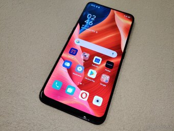 Oppo Reno 2 Z.. 8gb///128gb. Tmavá metalíza sklo. - 6