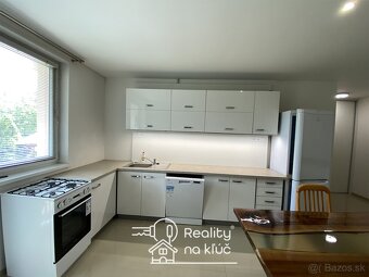 Na prenájom zariadený 2-izbový byt s balkónom pri centre mes - 6
