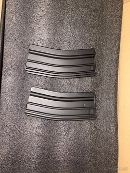 Airsoftová zbraň+vybavenie - 6