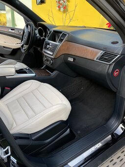 Mercedes ML63 AMG - 6