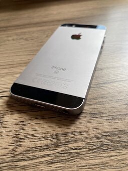 iPhone SE 32gb - 6