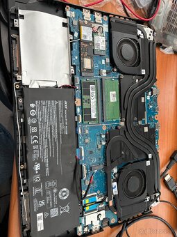 Pokazeny Acer NItro 5 - 6