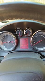Predám Opel Astra J 12/2013 - 6