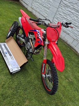 Honda CRF250 - 6