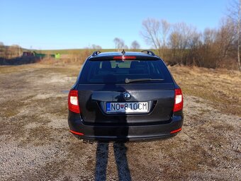 ŠKODA SUPERB COMBI II 2.0TDi 4x4 ,, ELEGANCE " - 6