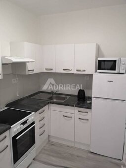 PREDAJ: 1i byt; 34 m2; POPRAD ; 110.000 €+ DOHODA NA CENE - 6