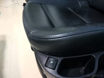 Peugeot 307 kožený interiér - 6