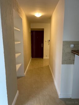 Na predaj 2-izb. byt v centre mesta - 6