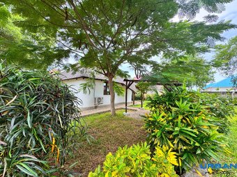 NA PREDAJ ROZPRÁVKOVÝ  BUNGALOW  NA ZANZIBARE - 6