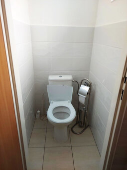 Prenajmemem administratívno obch. priestor v Bratislave Rači - 6