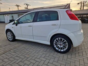 Predám Fiat Grande Punto 1.4 Benzín r.v.2009 - 6