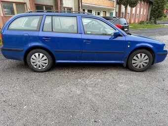 ŠKODA OCTAVIA KOMBI 1.6 benzín - 6