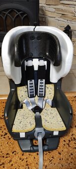 Predám autosedačku BRITAX RÖMER Safefix plus 9-18kg - 6