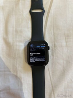 Apple Watch SE 44mm – výborný stav, 96 % batéria - 6