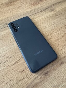 Samsung Galaxy A13 - 32Gb - prasklina na displeji - 6