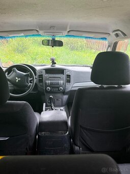 MITSUBISHI PAJERO - 6