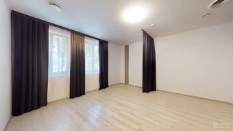 NÁDHERNÝ 3 IZBOVÝ BYT, DREVNÝ TRH, STARÉ MESTO, KOŠICE - 6