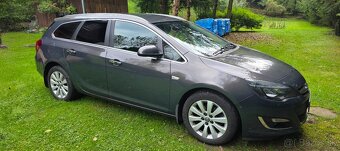 PREDÁM OPEL ASTRA J (2013) - 1.7 CDTI - SPOĽAHLIVÝ NAFŤÁK - 6