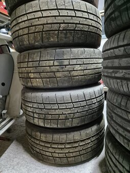 Mokry semislick 195/50 15 - 6