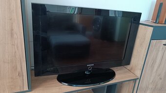 Televízor Samsung 32"80cm - 6