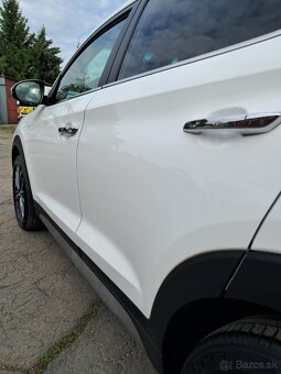 Hyundai Tuscon - 6