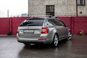Škoda Octavia Combi 2.0 TDI Elegance/Style DSG - 6