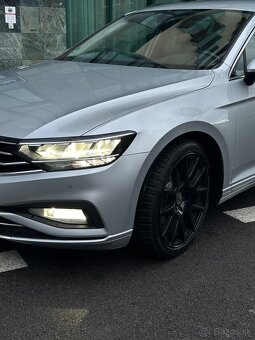 Volkswagen Vw Passat B8.5 Combi 2.0 TDI 110kw R19,CarPlay - 6