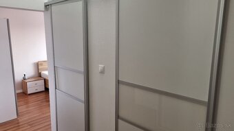 Prenajom-2 izbovy byt na Dunajskej ulici, Klokocina - 6