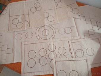 Vyšívané obrúsky - 6