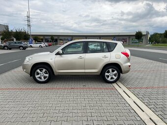 Toyota RAV4 2.0i 112kw 4x4 1. maj. koup. ČR TZ - 6