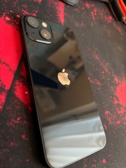 Predám iPhone 13 128gb - 6