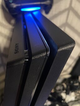SONY PlayStation 4 Pro 1TB Black- soft 10.01 - 6