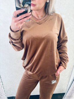 Talianska velurova suprava Min caramell - 6