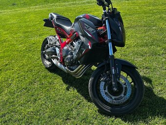 Honda CB650 f - 6
