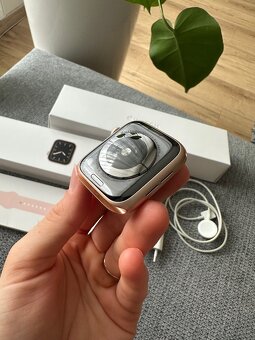 Apple Watch Series 5 Rose gold - 6
