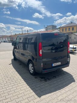 Opel Vivaro - 6