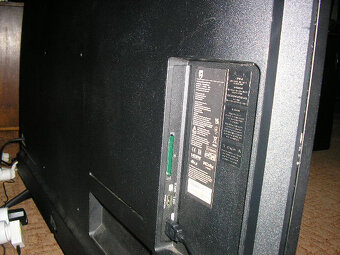 Predam LED televizor - 6
