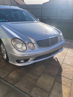 Mercedes-Benz E270 w211 - 6
